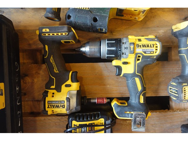 Accu set dewalt - afbeelding 3 van  9