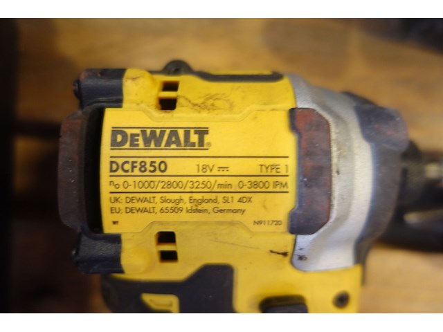 Accu set dewalt - afbeelding 5 van  9