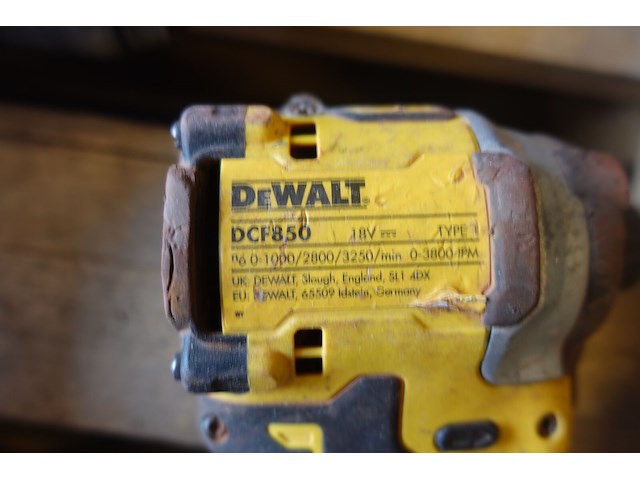 Accu set dewalt - afbeelding 4 van  8