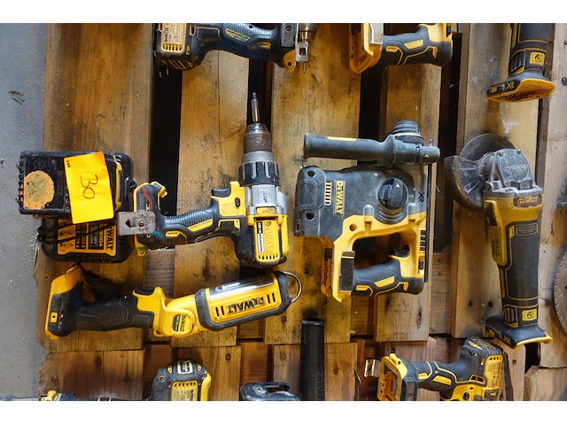 Accu set dewalt - afbeelding 1 van  7
