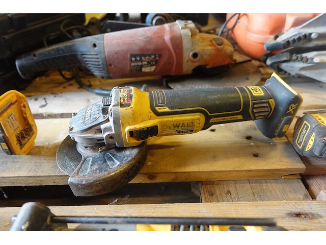 Accu set dewalt - afbeelding 6 van  7