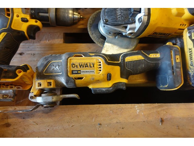 Accu set dewalt - afbeelding 4 van  9