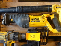 Accu set dewalt - afbeelding 6 van  9