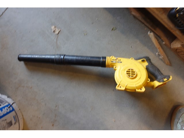 Accu set dewalt - afbeelding 8 van  9