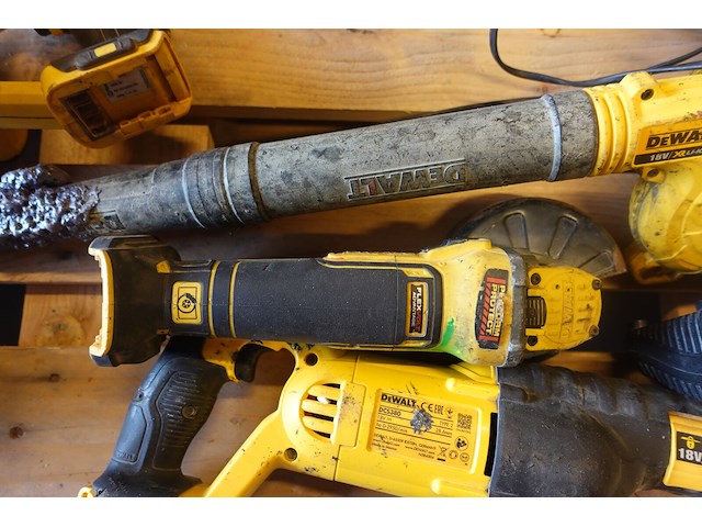 Accu set dewalt - afbeelding 4 van  9