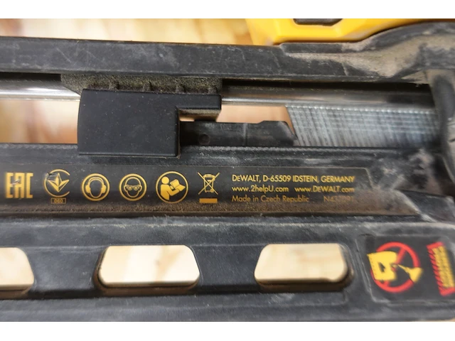 Accu set dewalt - afbeelding 9 van  13