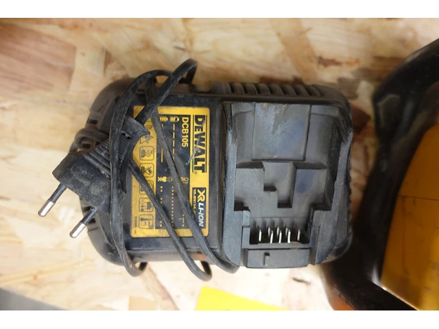 Accu set dewalt - afbeelding 12 van  13