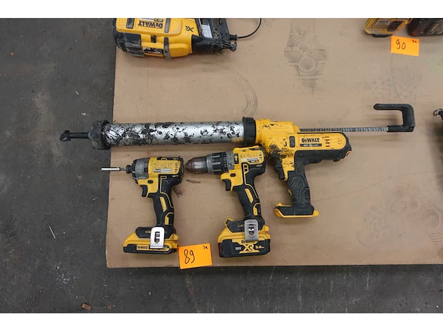 Accu set dewalt - afbeelding 1 van  5