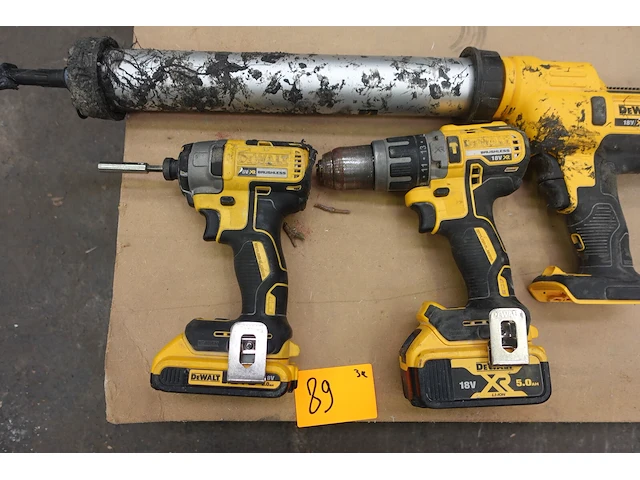 Accu set dewalt - afbeelding 2 van  5