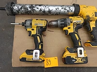 Accu set dewalt - afbeelding 2 van  5