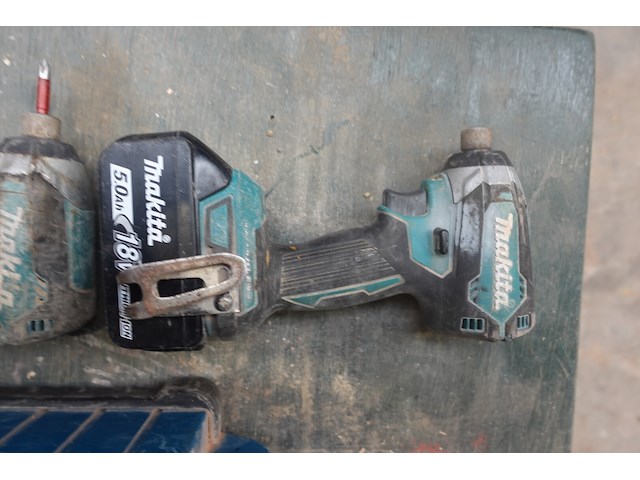 Accu set makita - afbeelding 4 van  8