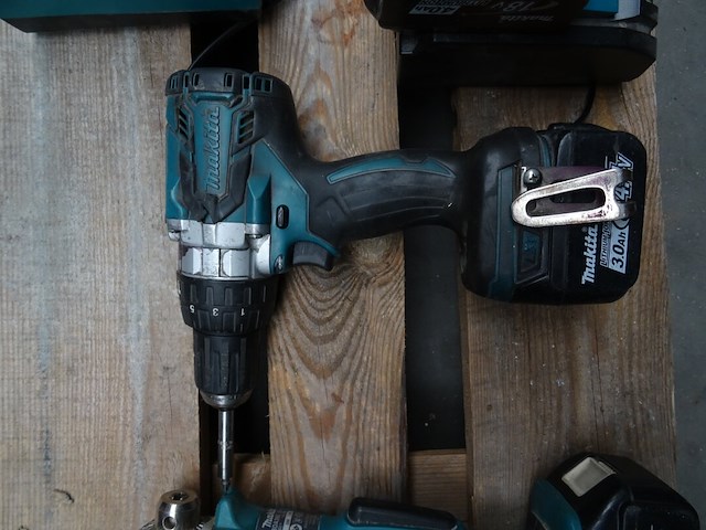 Accu-set makita - afbeelding 3 van  4