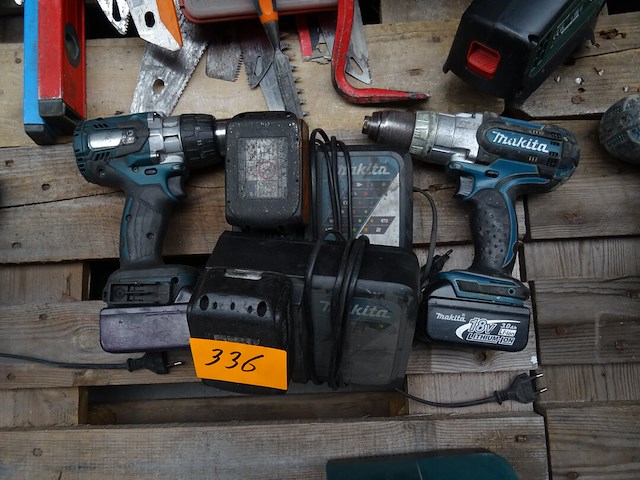 Accu-set makita - afbeelding 1 van  5