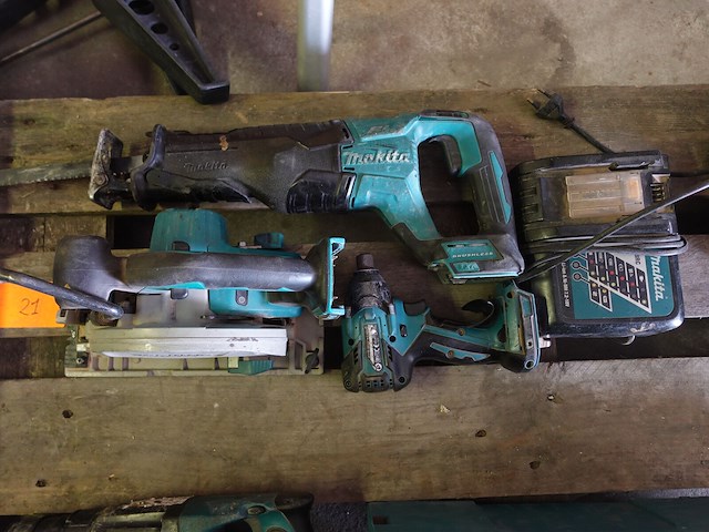 Accu-set makita - afbeelding 1 van  7
