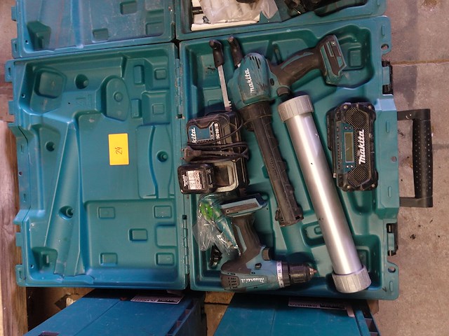 Accu-set makita - afbeelding 1 van  4