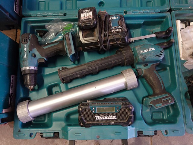 Accu-set makita - afbeelding 2 van  4