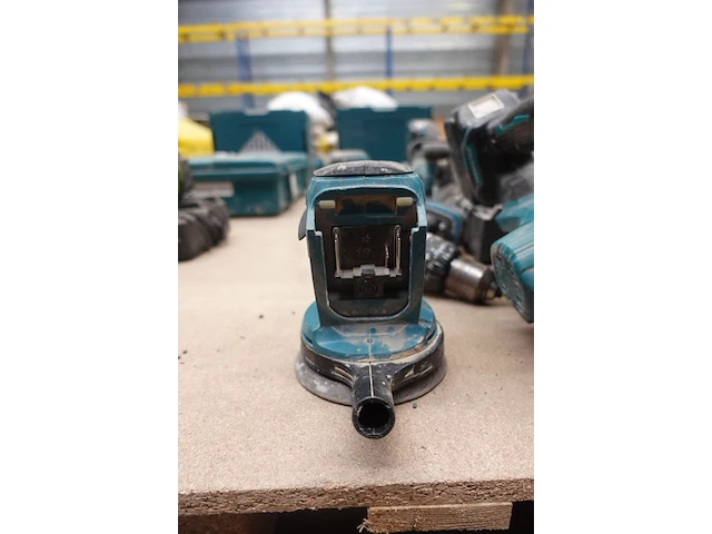 Accu set makita - afbeelding 6 van  10