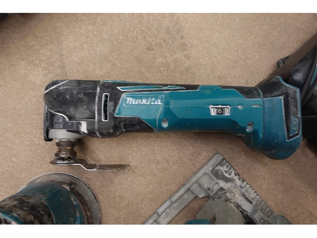 Accu set makita - afbeelding 6 van  8