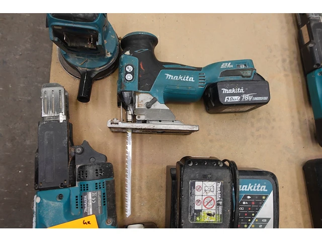 Accu set makita - afbeelding 4 van  8