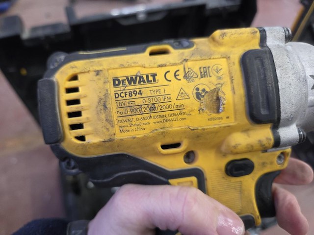 Accu slagmoermachine dewalt dcf894 - afbeelding 3 van  6