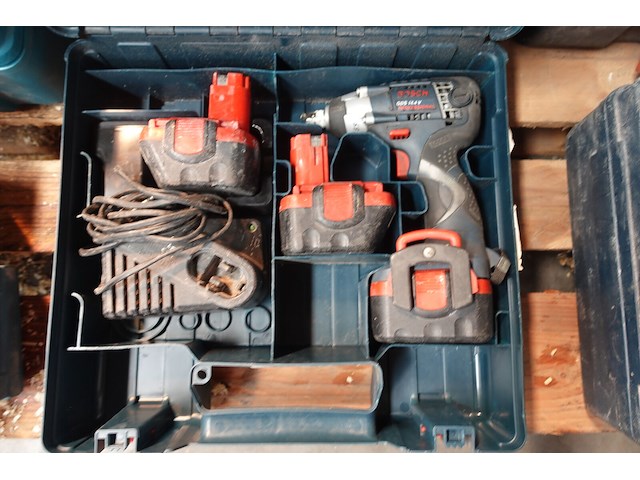 Accu slagmoersleutel bosch - afbeelding 1 van  3
