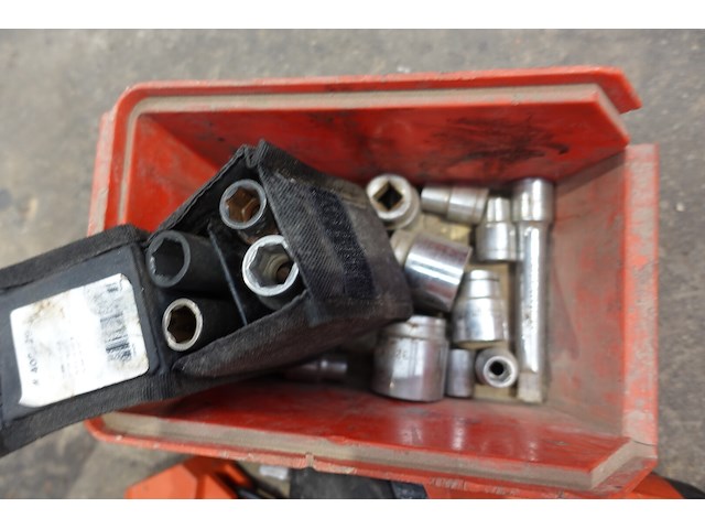 Accu slagmoersleutel hilti - afbeelding 3 van  4