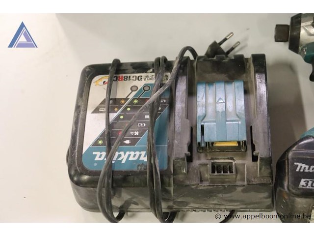 Accu slagschroevendraaier - makita - dtd154 oplader - makita - dc18rc - afbeelding 2 van  3