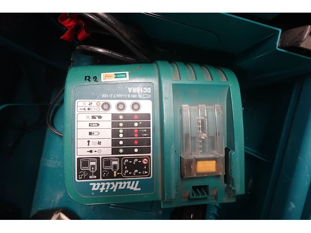 Accu slagschroevendraaier + boormachine makita - afbeelding 6 van  6