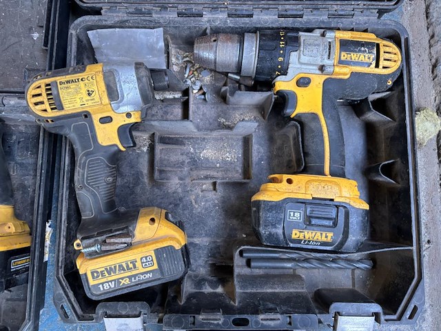 Accu slagschroevendraaier dcp 885+schroefmachine dcd 925 dewalt - afbeelding 1 van  3