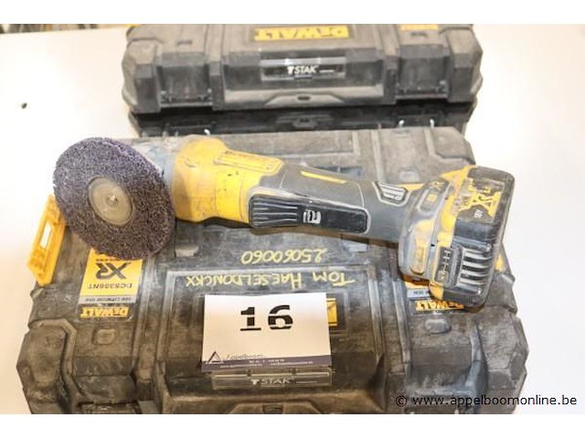 Accu slijptol dewalt - afbeelding 1 van  2