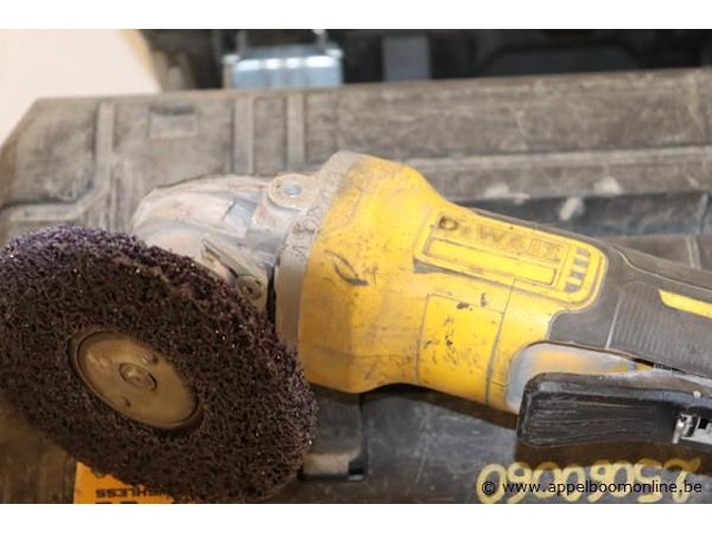 Accu slijptol dewalt - afbeelding 2 van  2