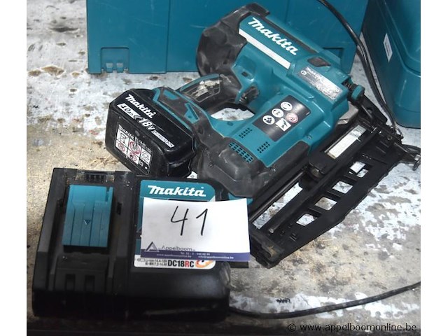 Accu spijkerschietpistool makita dbn600, werking niet gekend - afbeelding 1 van  3