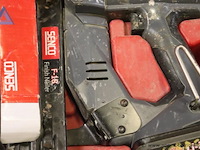 Accu tacker - senco - f-18 acculader - senco - coral - afbeelding 2 van  3