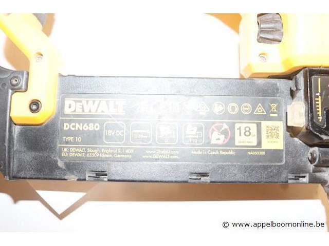 Accu tacker dew dcn680, vv oplader en 2 batterijen - afbeelding 4 van  4
