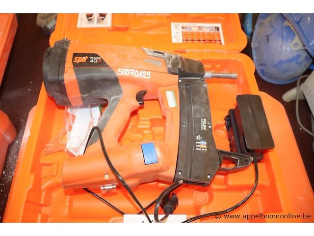 Accu tacker op gas spit 40p+ - afbeelding 2 van  2
