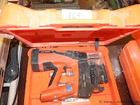 Accu tacker op gas spit pulsa 800e - afbeelding 1 van  3