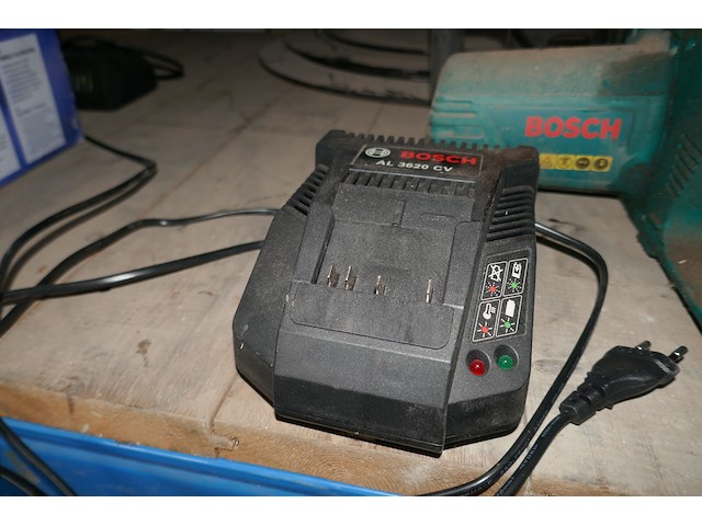 Accu trimmer bosch - afbeelding 3 van  3