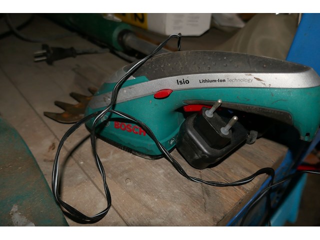 Accu tuinschaar + elektrische onkruidbrander - afbeelding 2 van  4