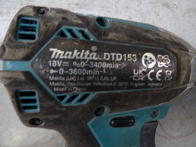 Accu vijsmachine + accu slagschroevendraaier + accu haakse slijper makita - afbeelding 4 van  4