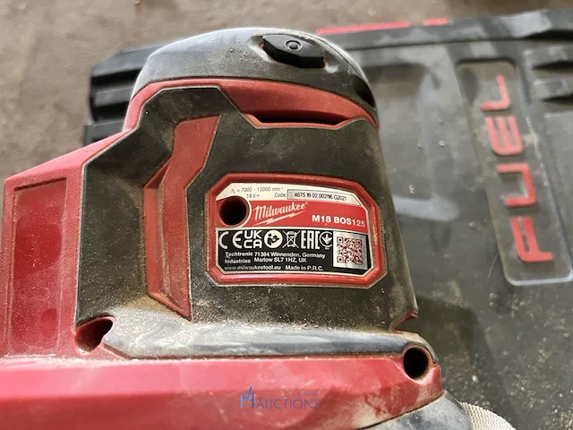Accu vlakschuurmachine milwaukee m18bos125 - afbeelding 3 van  3