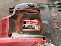 Accu vlakschuurmachine milwaukee m18bos125 - afbeelding 3 van  3