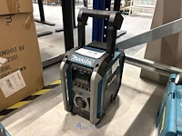Accu werfradio makita mr007g