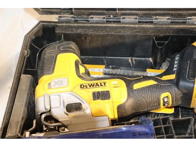 Accu wipzaag dewalt dcs335 - afbeelding 2 van  4