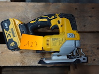 Accu wipzaag dewalt - afbeelding 1 van  2