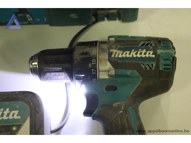Accuboormachine - makita - ddf484 oplader - makita - dc18rc toebehoren - koffer, accu - afbeelding 3 van  4