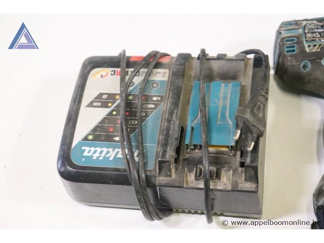 Accuboormachine - makita - ddf484 oplader - makita toebehoren - koffer - afbeelding 2 van  3