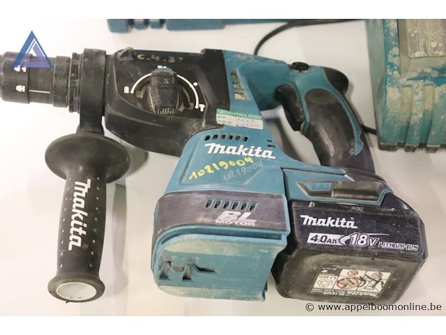 Accuboormachine - makita - dhr243 oplader - makita - dc18ra - afbeelding 2 van  3