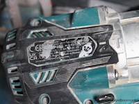 Accuboormachine - makita stofzuiger - dewalt oplader - makita toebehoren - afbeelding 2 van  3