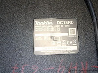 Acculader - makita - afbeelding 2 van  2
