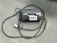 Acculader 12v - afbeelding 1 van  5